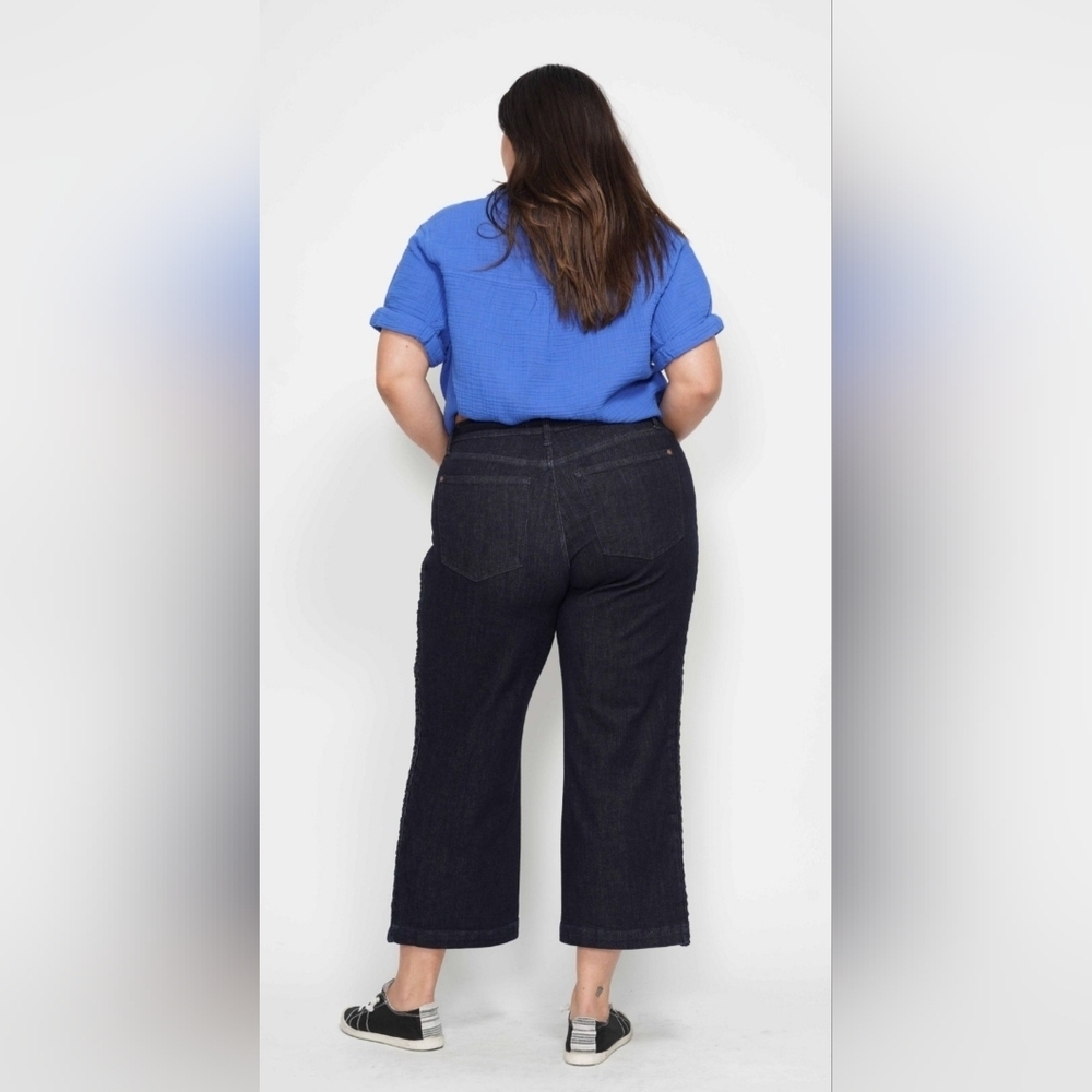Judy Blue HR Dark Wash Wide Leg Cropped Jeans Braided Side Seams Various NEW - Picture 14 of 16